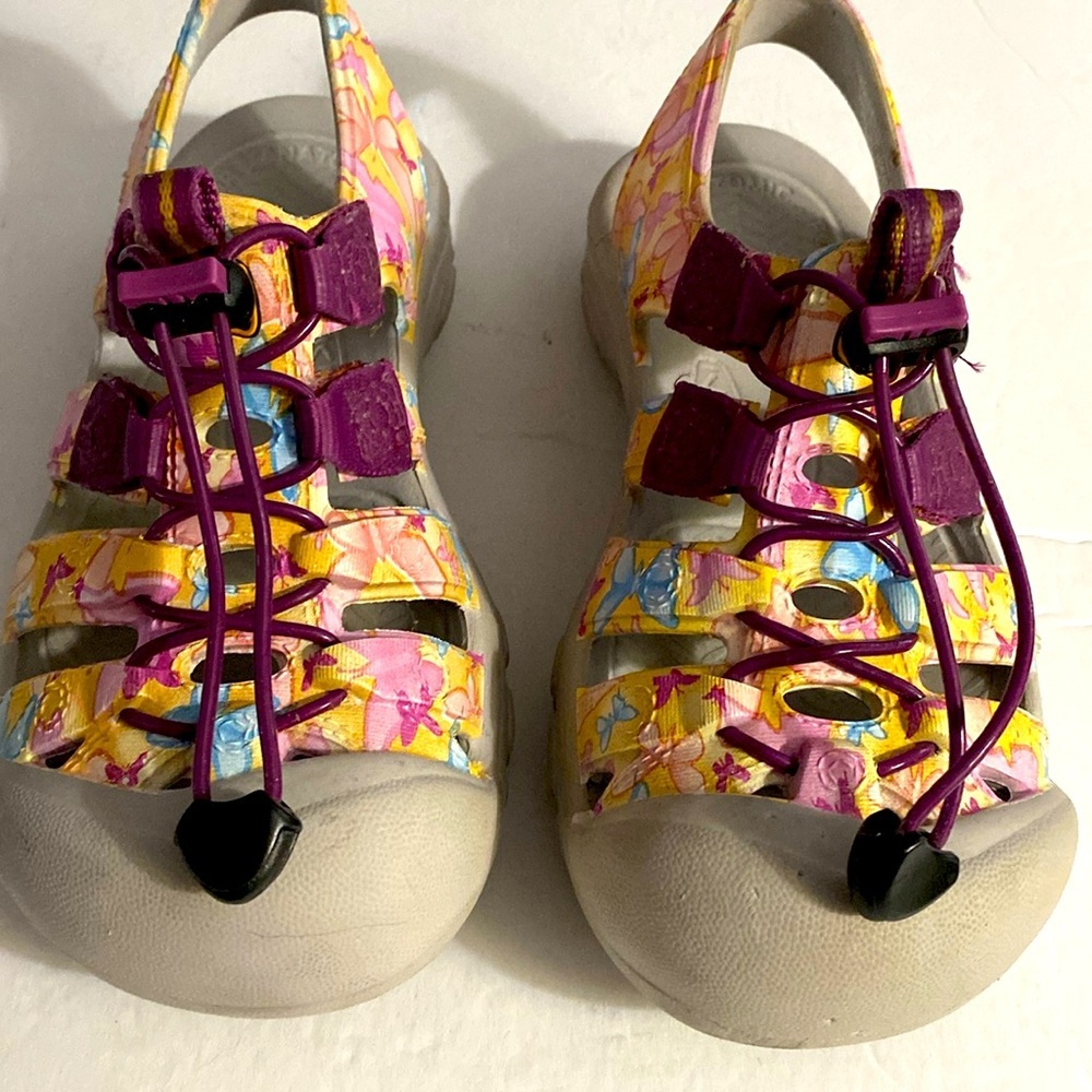 KEEN Slip On Sandals, Loafer, Sz 1, Hikers, Walking, Comfort, Novelty​, Graphics - Picture 7 of 13